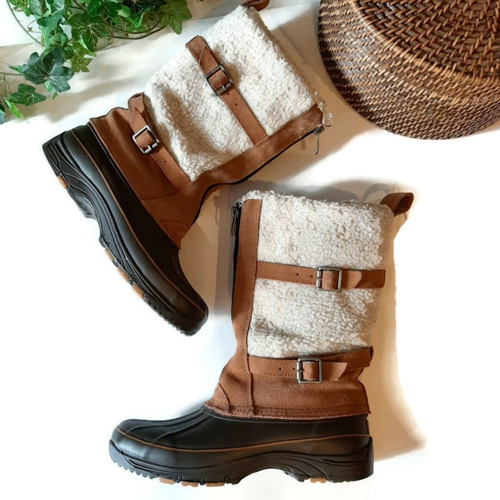 KHOMBU Wayerproof suede/sherpa zip duck boot